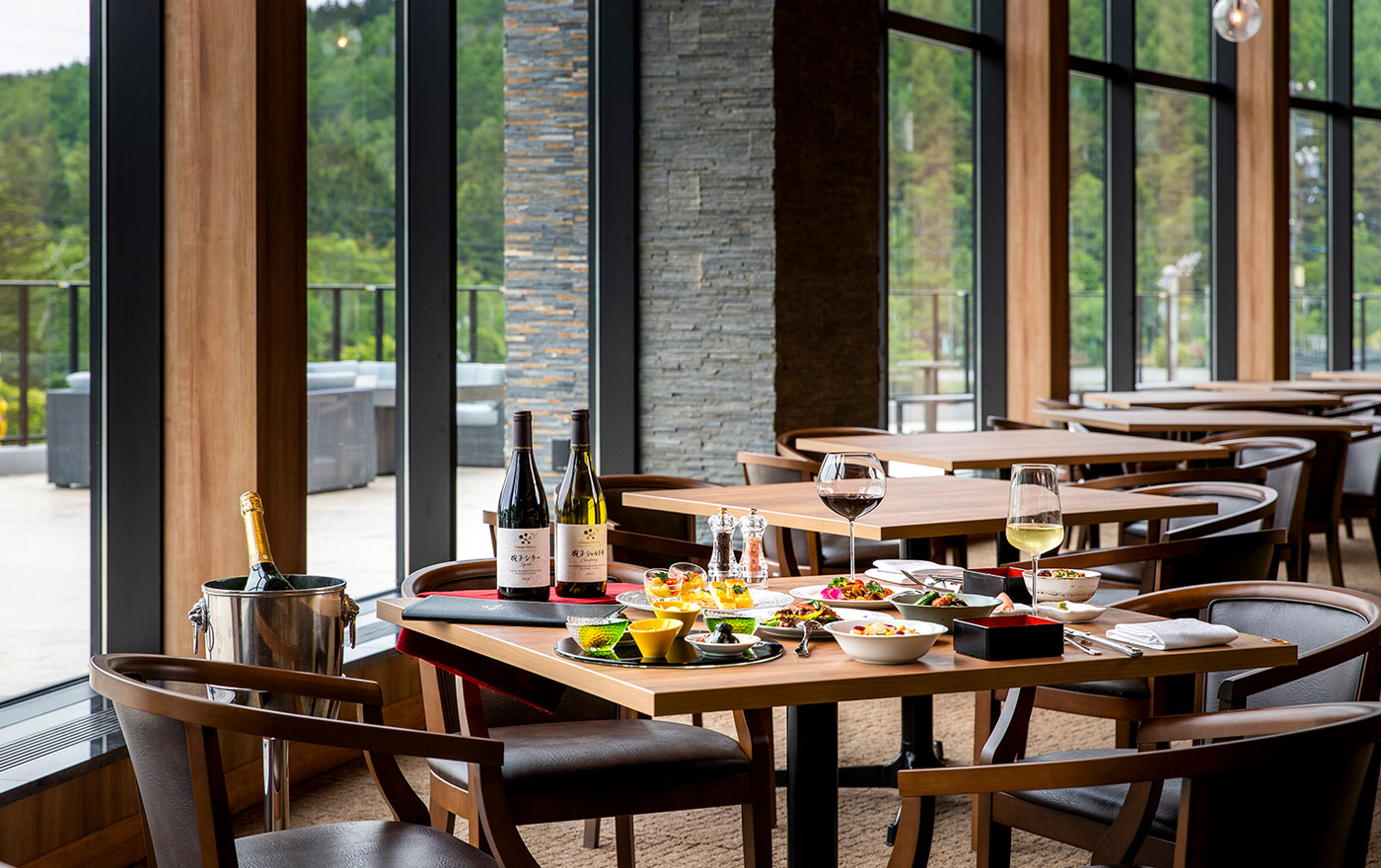 白樺湖の見えるレストラン