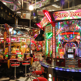 卓球、ゲームコーナーの様子