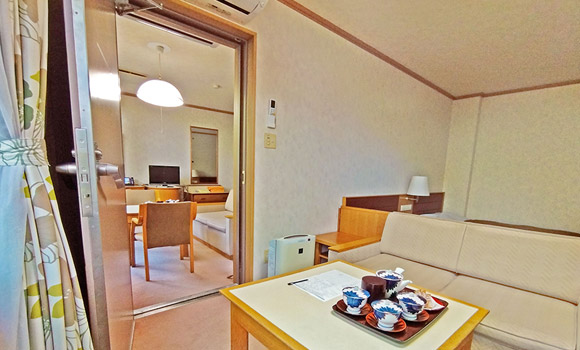 コネクティングルーム