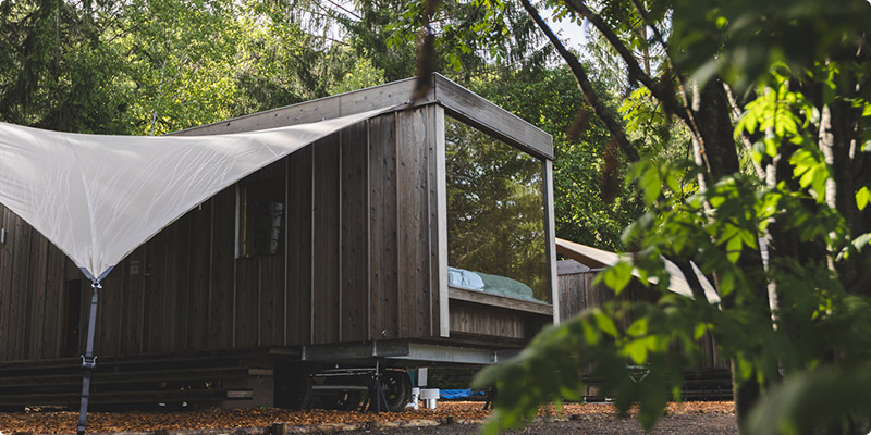 サウナ付きトレーラーハウス